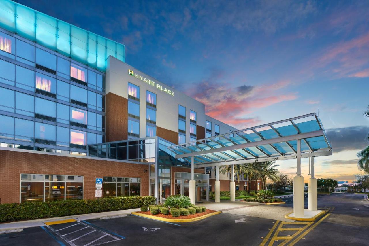 Hyatt Place Fort Lauderdale Airport/Cruise Port Dania Beach Exterior foto